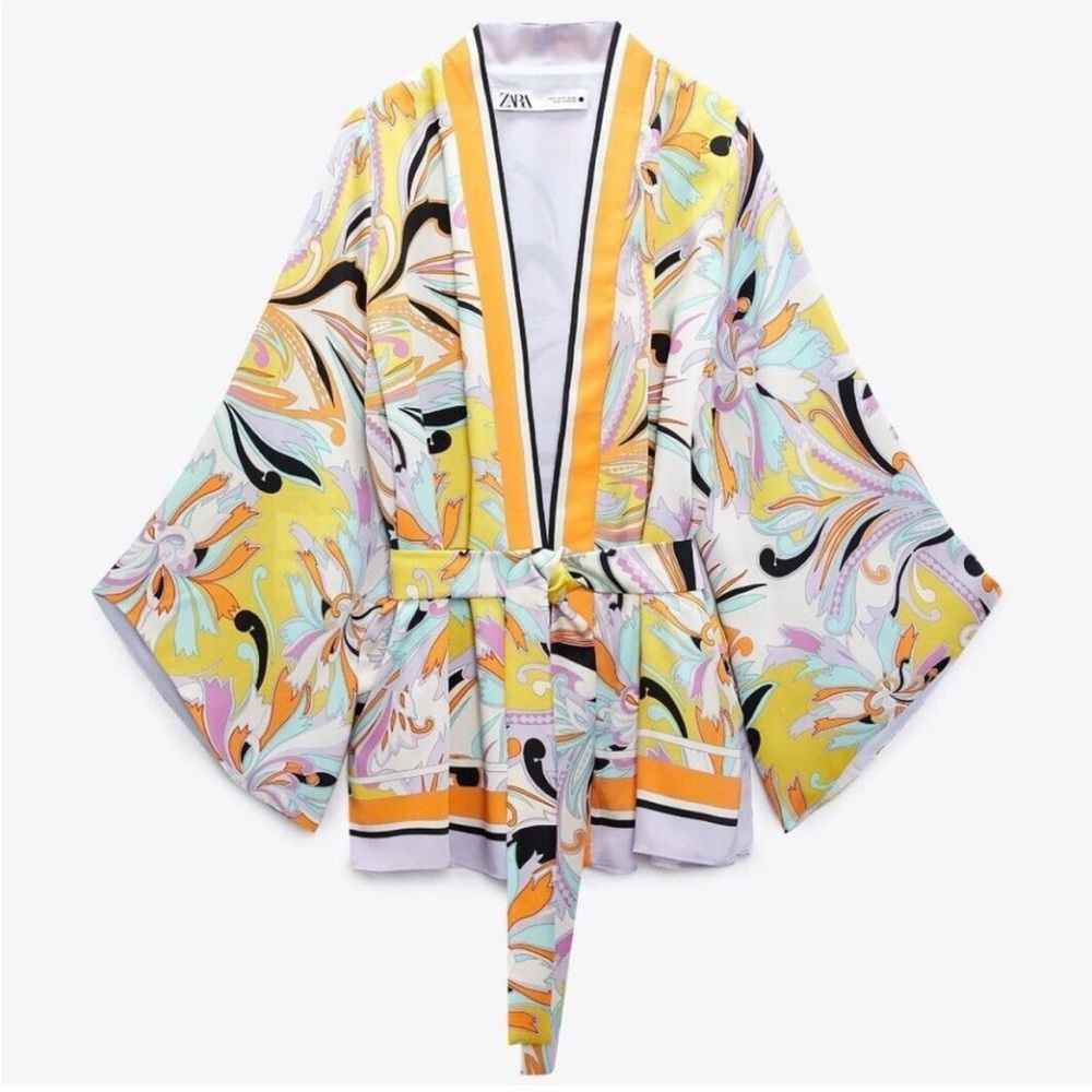 Zara Women's Colorful Patterned Robe - Picture 2 of 6